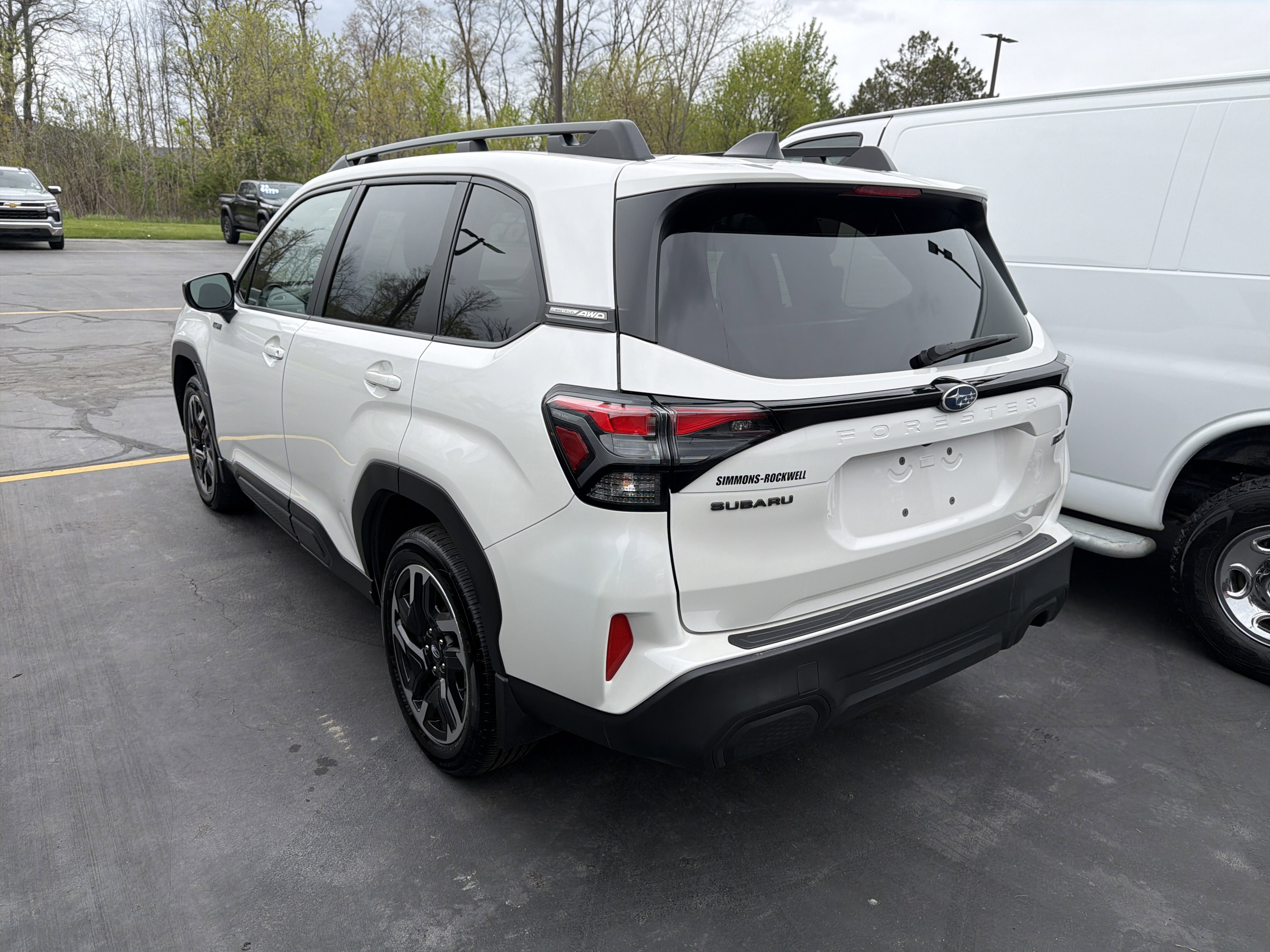 Used 2025 Subaru Forester Premium AWD/4WD image 32