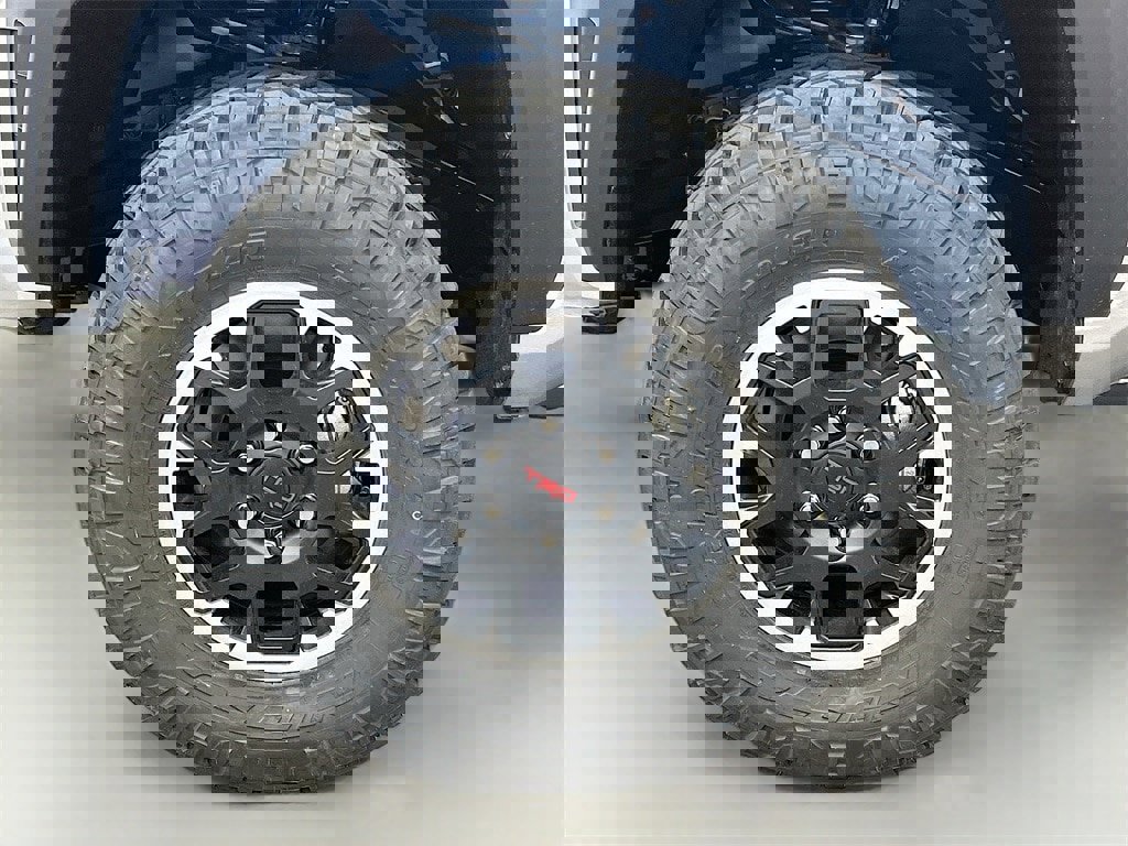 New 2025 Toyota Tacoma TRD Off-Road image 9