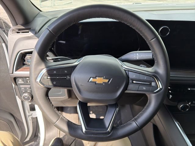 Used 2025 Chevrolet Suburban LS image 22