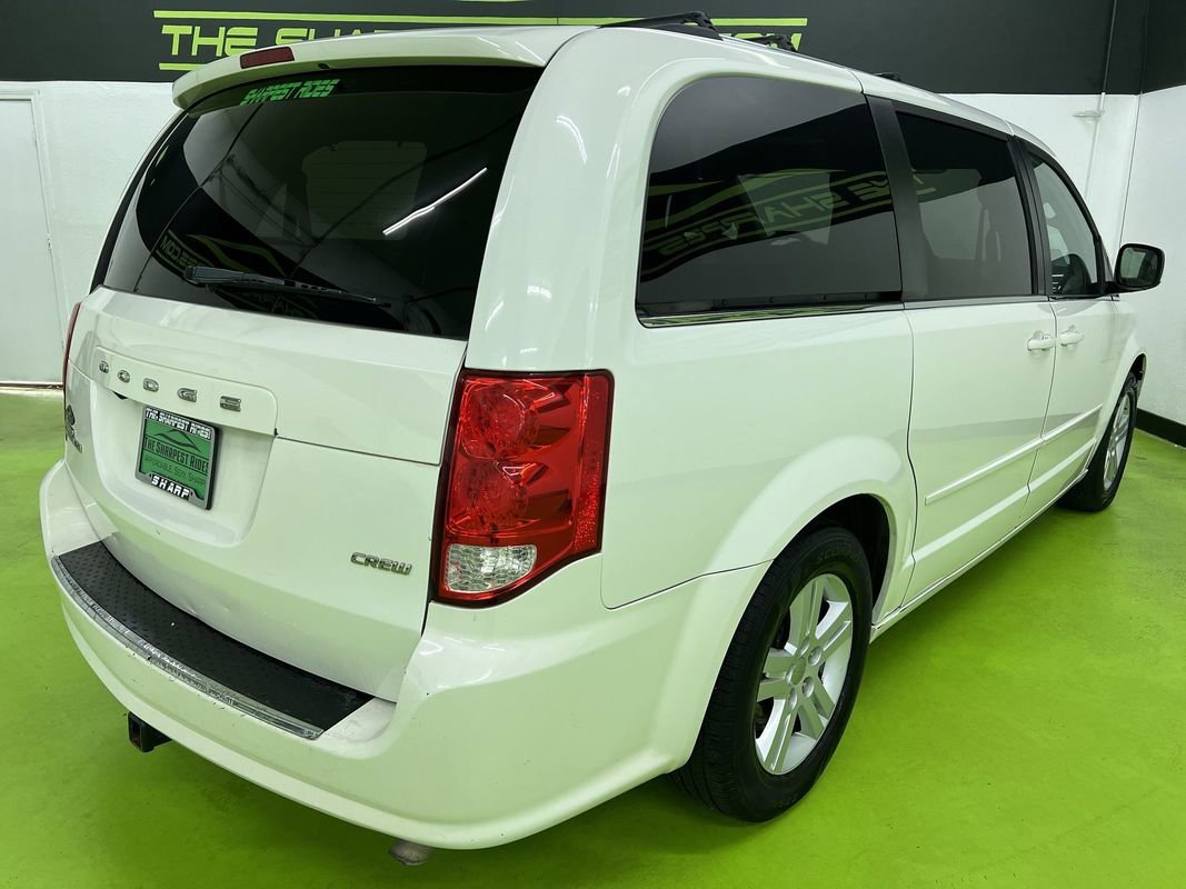 Used 2011 Dodge Grand Caravan Crew w/ Entertainment Group 1 FWD image 9