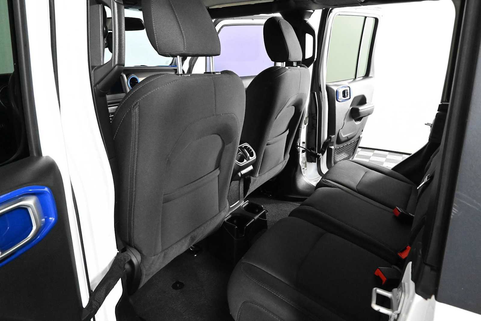 Used 2020 Jeep Wrangler Unlimited Sport AWD/4WD image 13