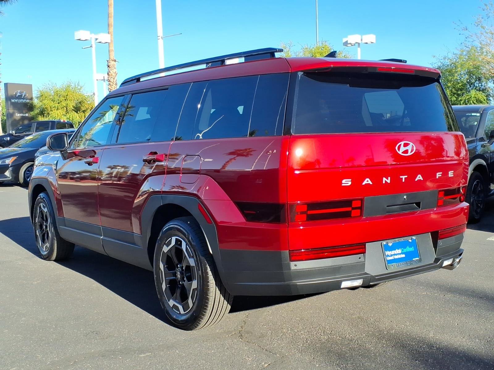 Certified 2025 Hyundai Santa Fe SEL image 3