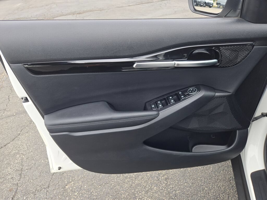 Used 2025 Kia Seltos S FWD image 27