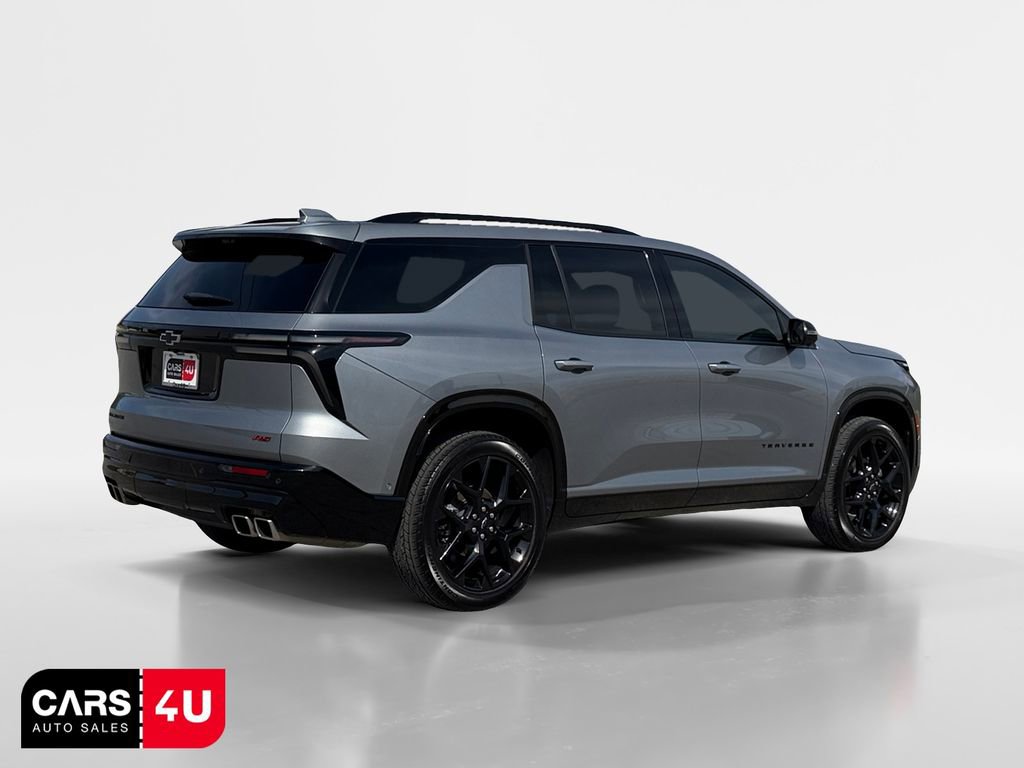 Used 2025 Chevrolet Traverse RS w/ LPO, Floor Liner Package FWD image 7