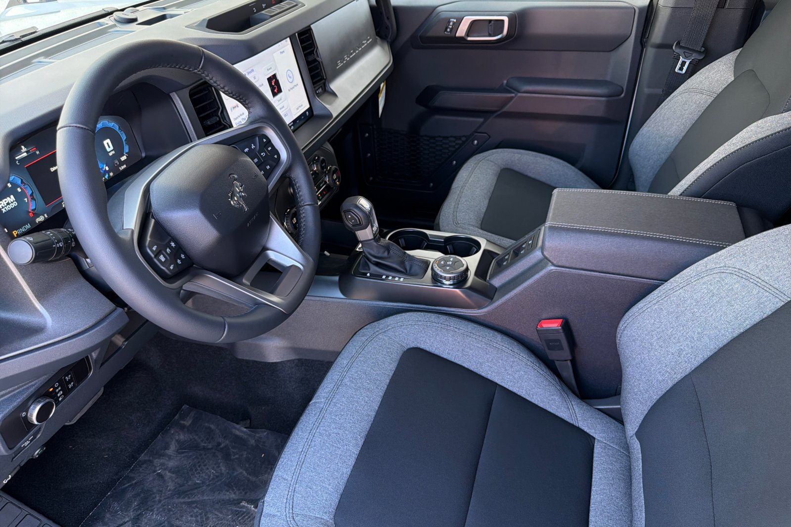 New 2026 Ford Bronco Big Bend AWD/4WD image 9
