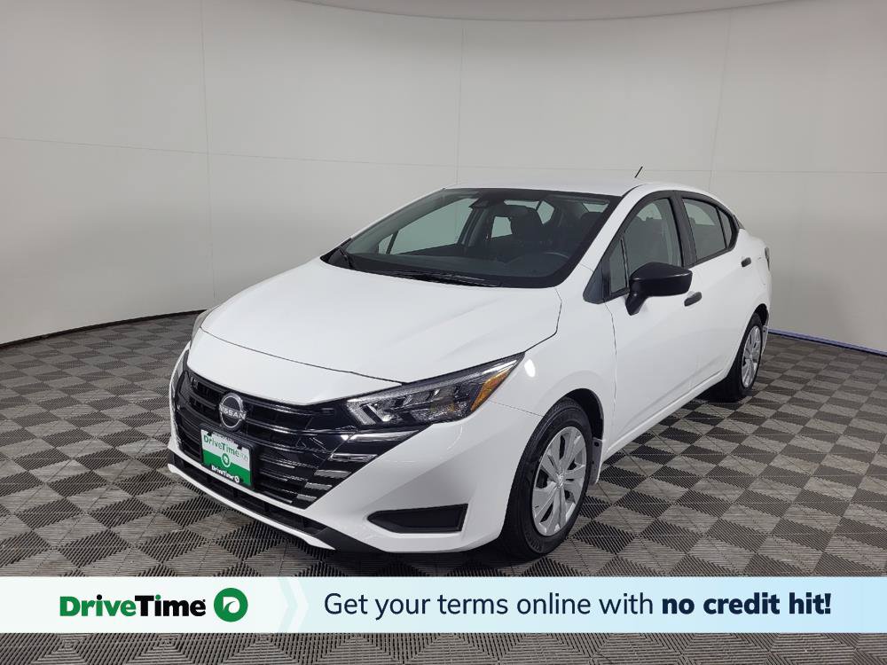 Used 2025 Nissan Versa S w/ Trunk Package FWD image 1