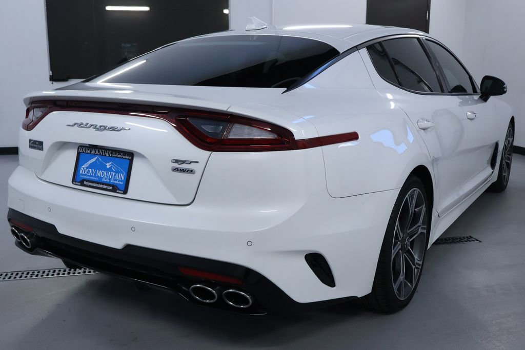 Used 2019 Kia Stinger GT2 image 7