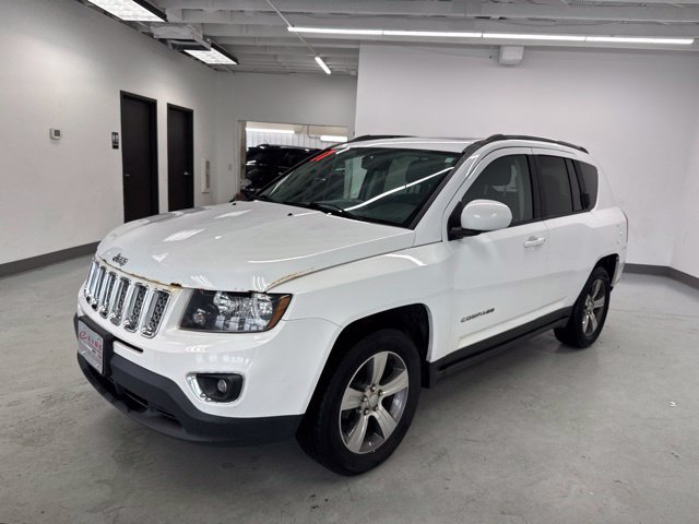 Used 2017 Jeep Compass High Altitude AWD/4WD image 6