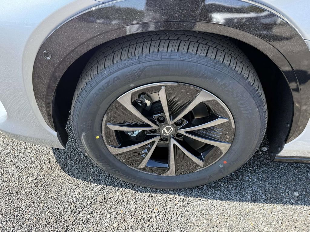 New 2026 Lexus RZ 450e Premium AWD/4WD image 7