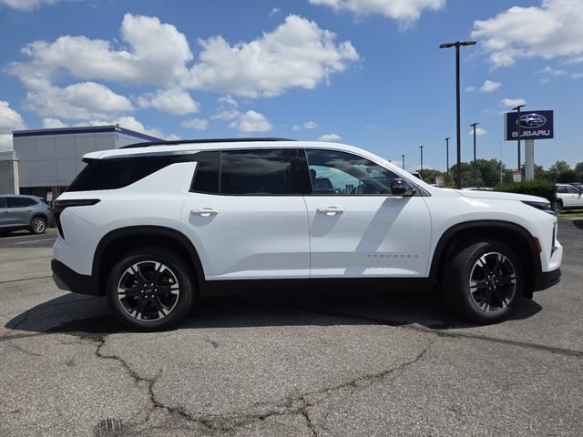 New 2027 Chevrolet Traverse LT w/ Sun and Wheel Package AWD/4WD image 19