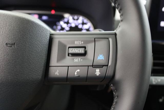 Certified 2026 Nissan Pathfinder SV FWD image 27