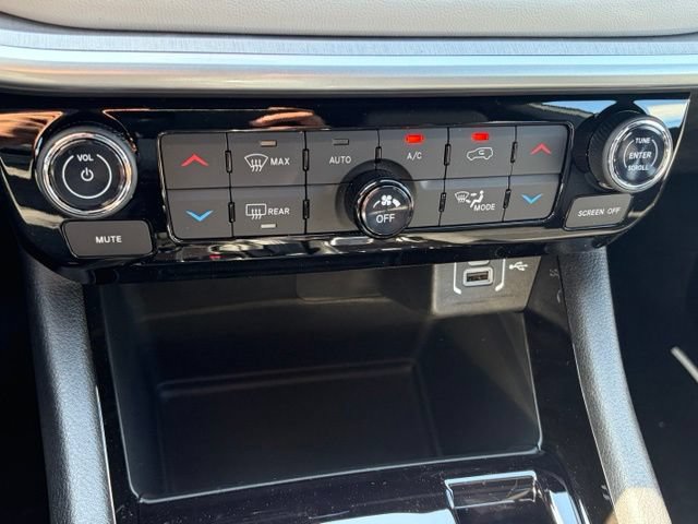 New 2026 Jeep Compass Limited AWD/4WD image 22