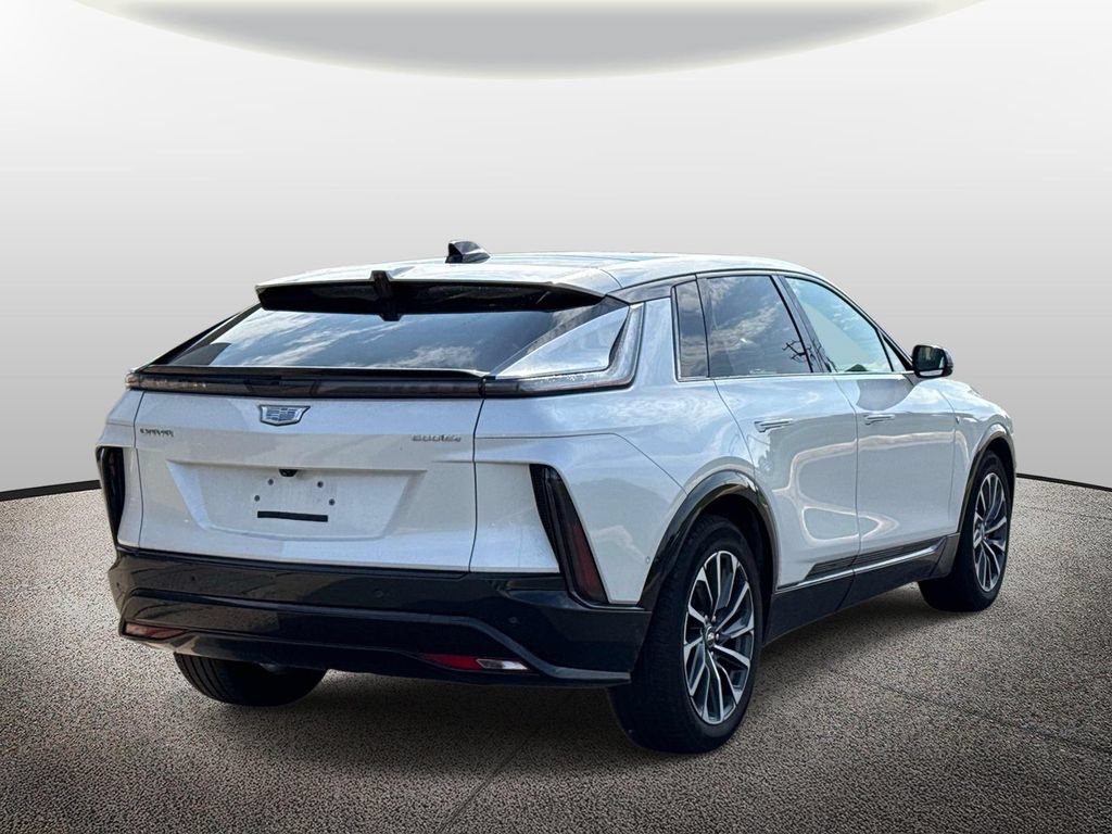 Certified 2024 Cadillac Lyriq Sport w/ LPO, Floor Liner Package AWD/4WD image 2