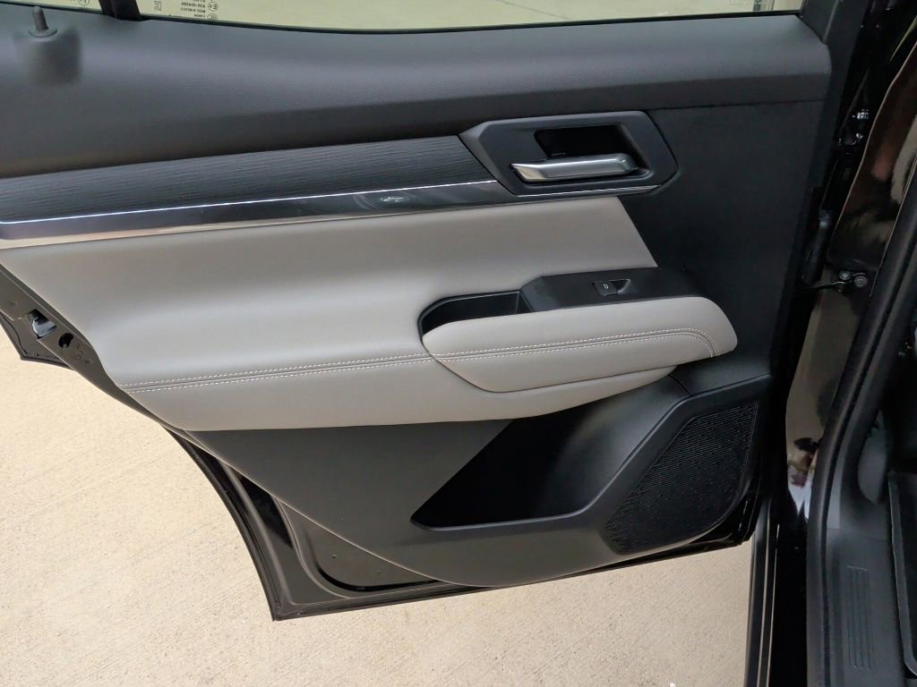 New 2026 GMC Terrain Elevation w/ Elevation Premium Package FWD image 31