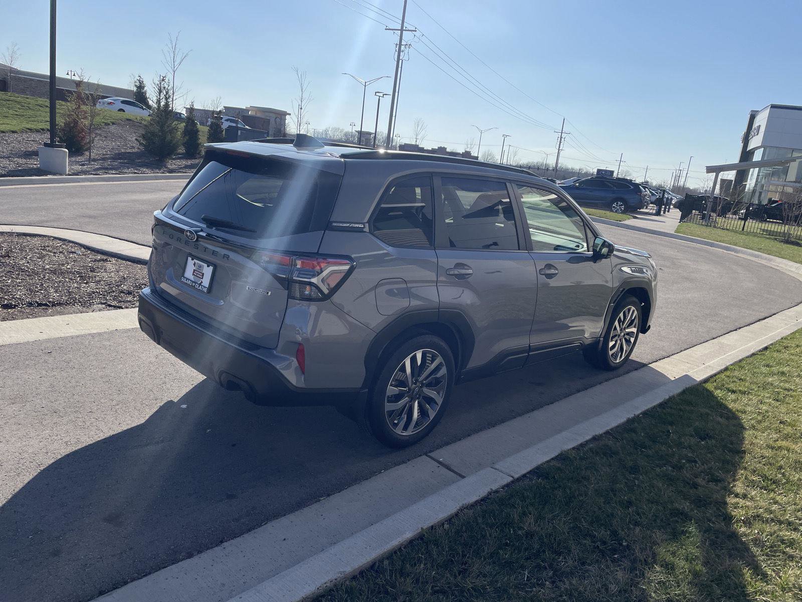 Certified 2025 Subaru Forester Touring AWD/4WD image 12