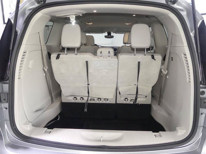 Used 2021 Chrysler Voyager Lxi FWD image 9