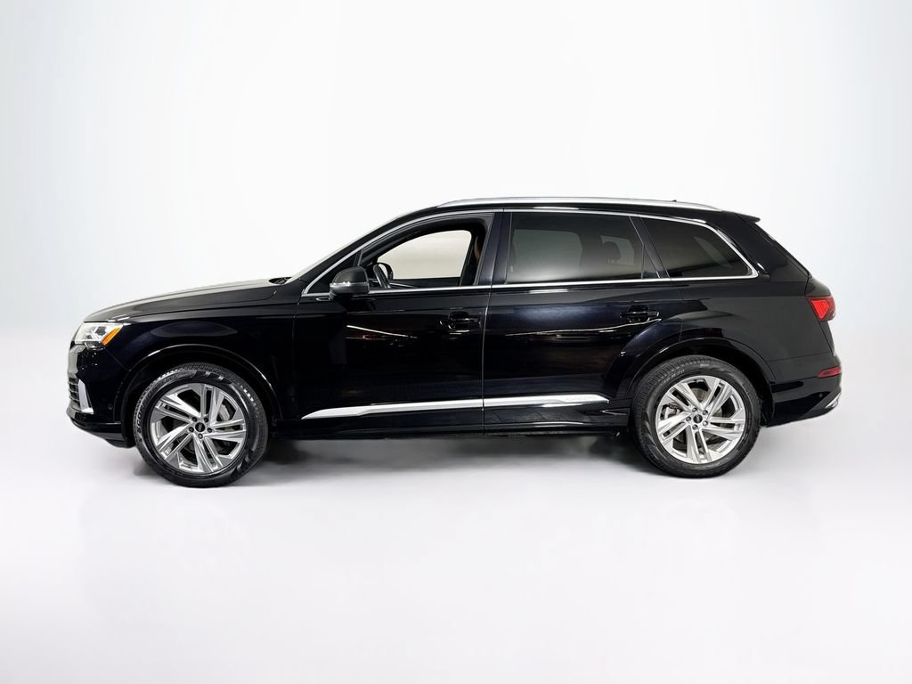 Used 2021 Audi Q7 2.0T Premium w/ Convenience Package AWD/4WD image 2