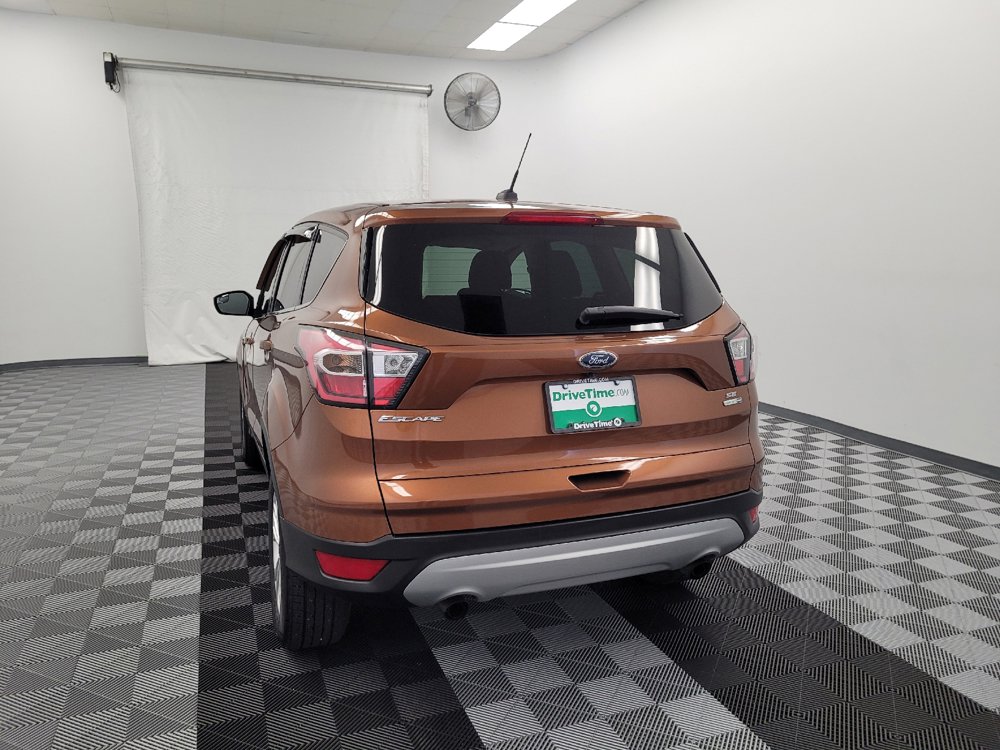 Used 2017 Ford Escape SE AWD/4WD image 6