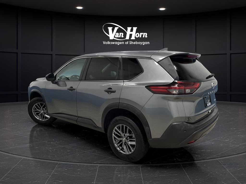 Used 2021 Nissan Rogue S AWD/4WD image 3