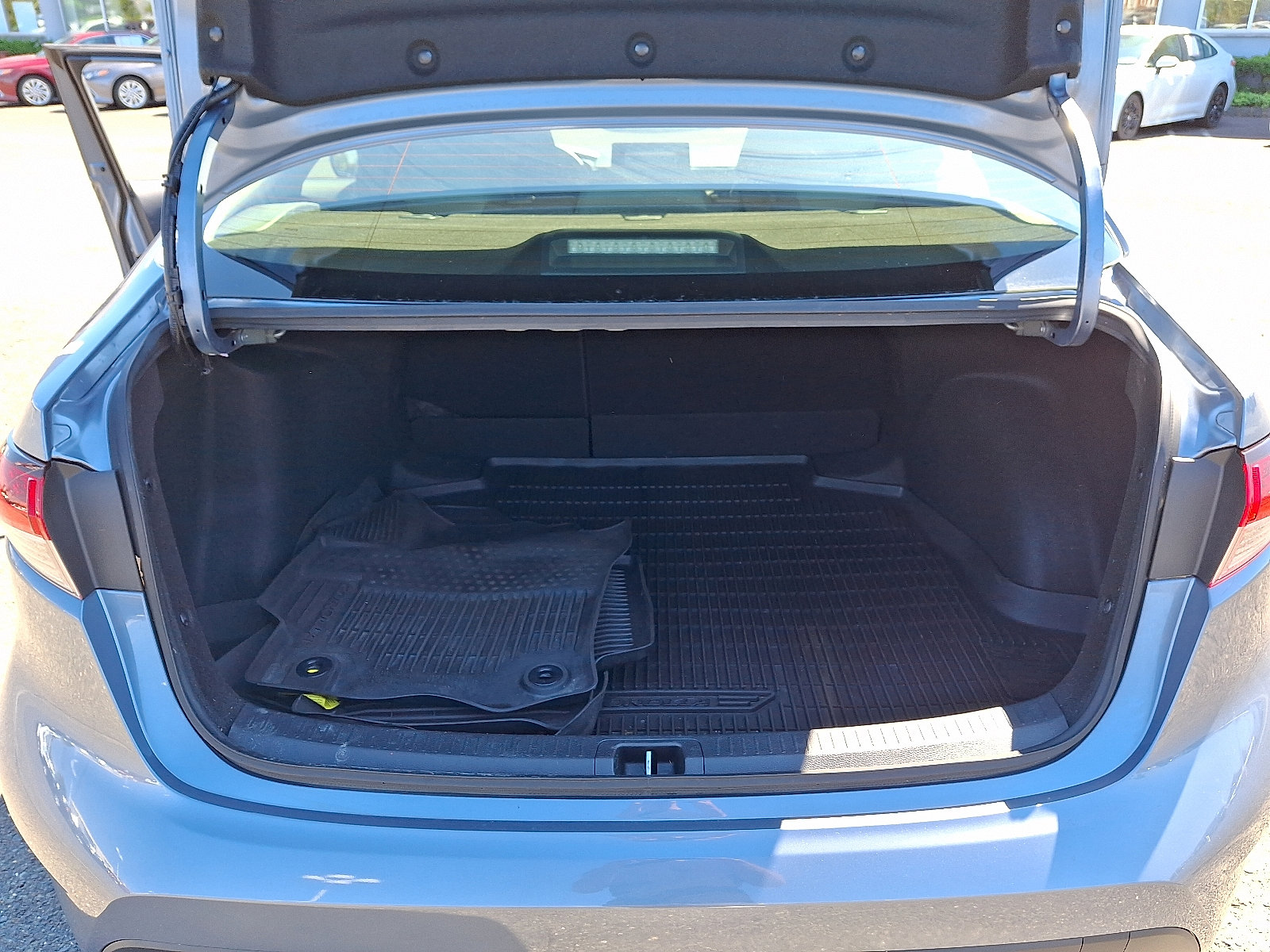 Certified 2022 Toyota Corolla LE image 28