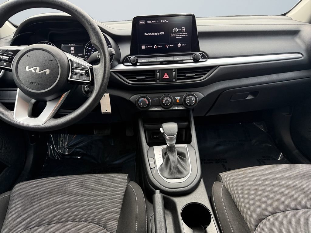 Used 2024 Kia Forte LXS image 10