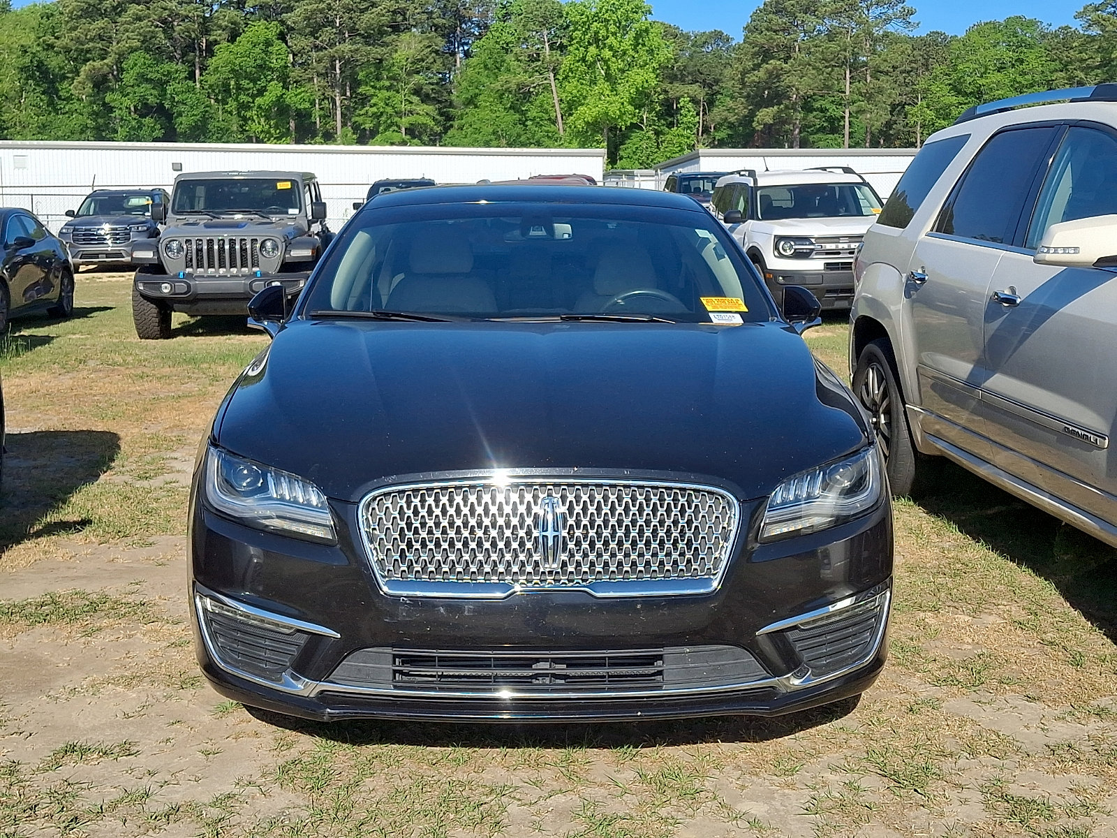Used 2019 Lincoln MKZ Reserve image 2