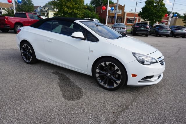Used 2018 Buick Cascada Premium FWD video 3