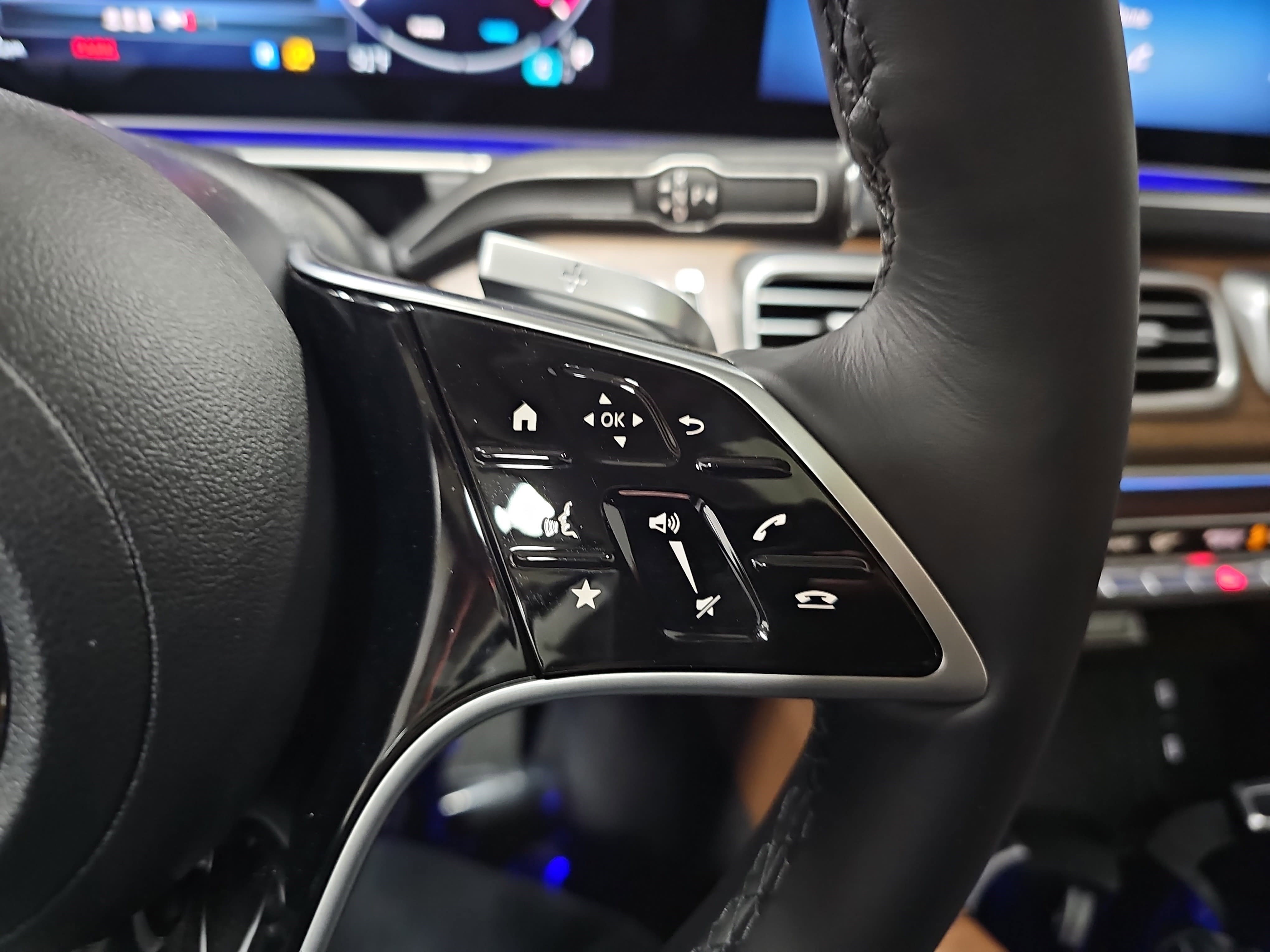 New 2026 Mercedes-Benz GLE 350 4MATIC image 18