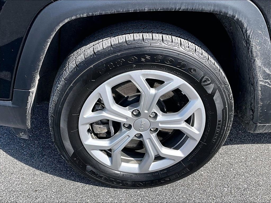 Used 2024 Jeep Compass Latitude image 7