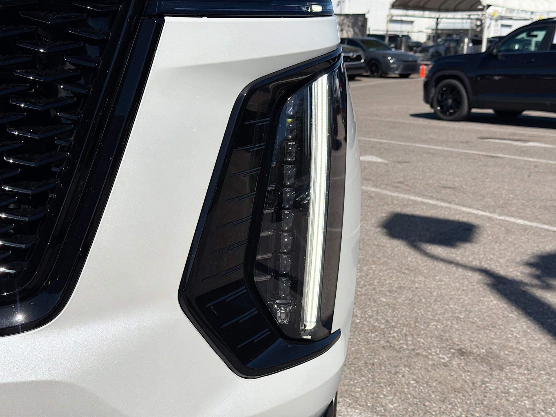 Used 2025 Cadillac Escalade Sport Platinum AWD/4WD image 9
