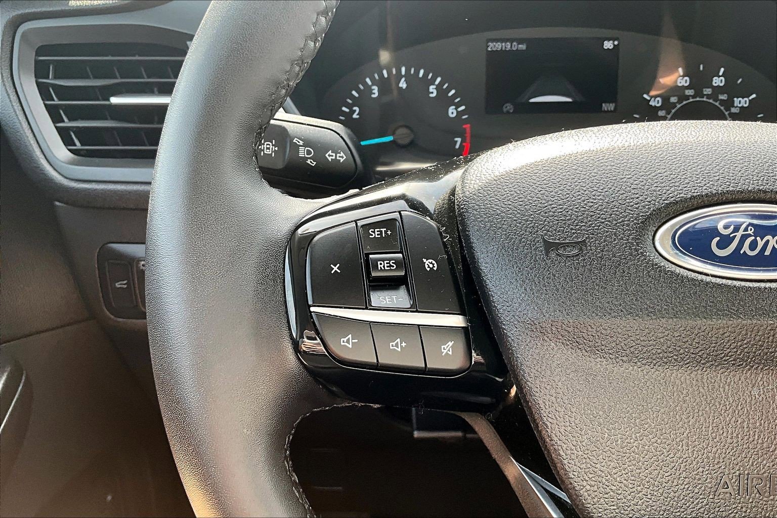 Used 2022 Ford Escape SE w/ Convenience Package AWD/4WD image 22