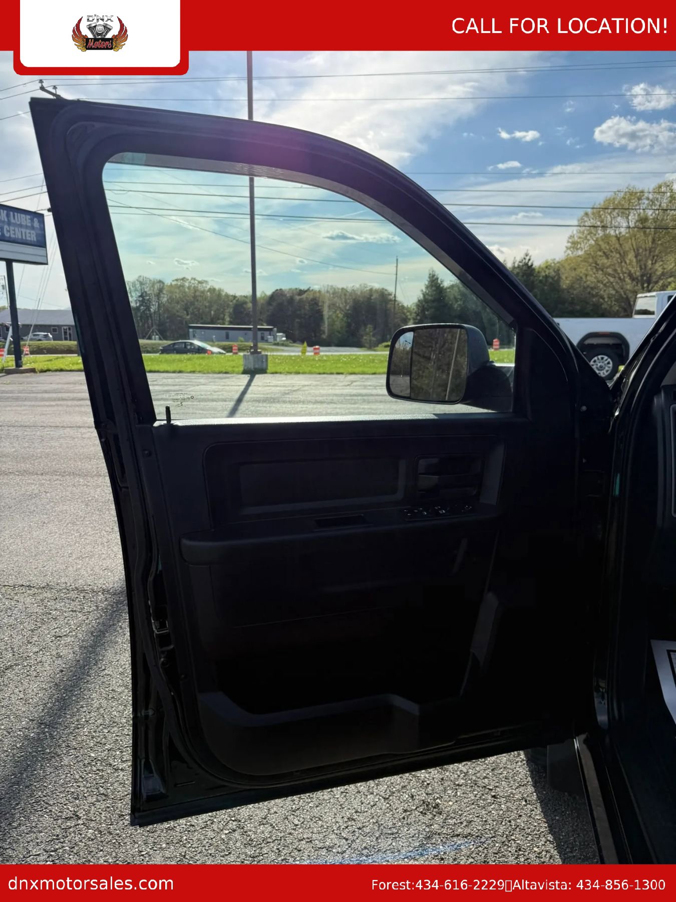 Used 2017 RAM 1500 Express w/ Black Ram 1500 Express Group image 17