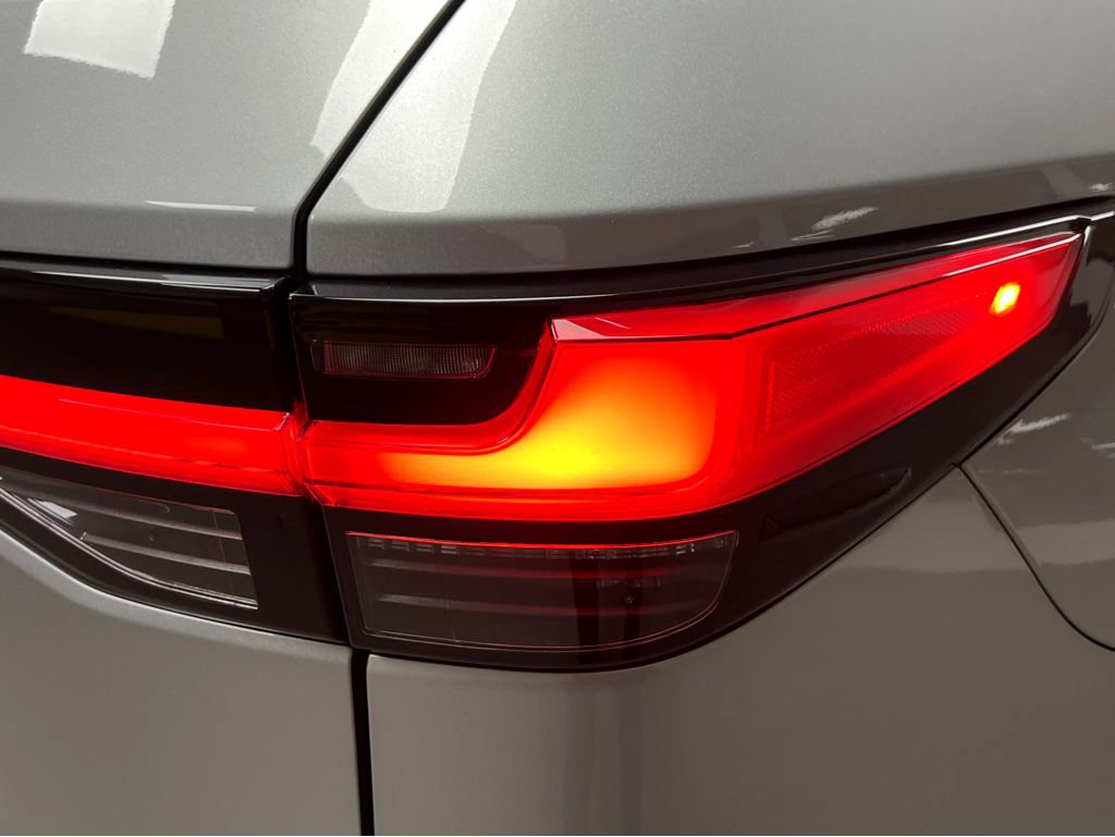 New 2026 Lexus TX 500h AWD image 28