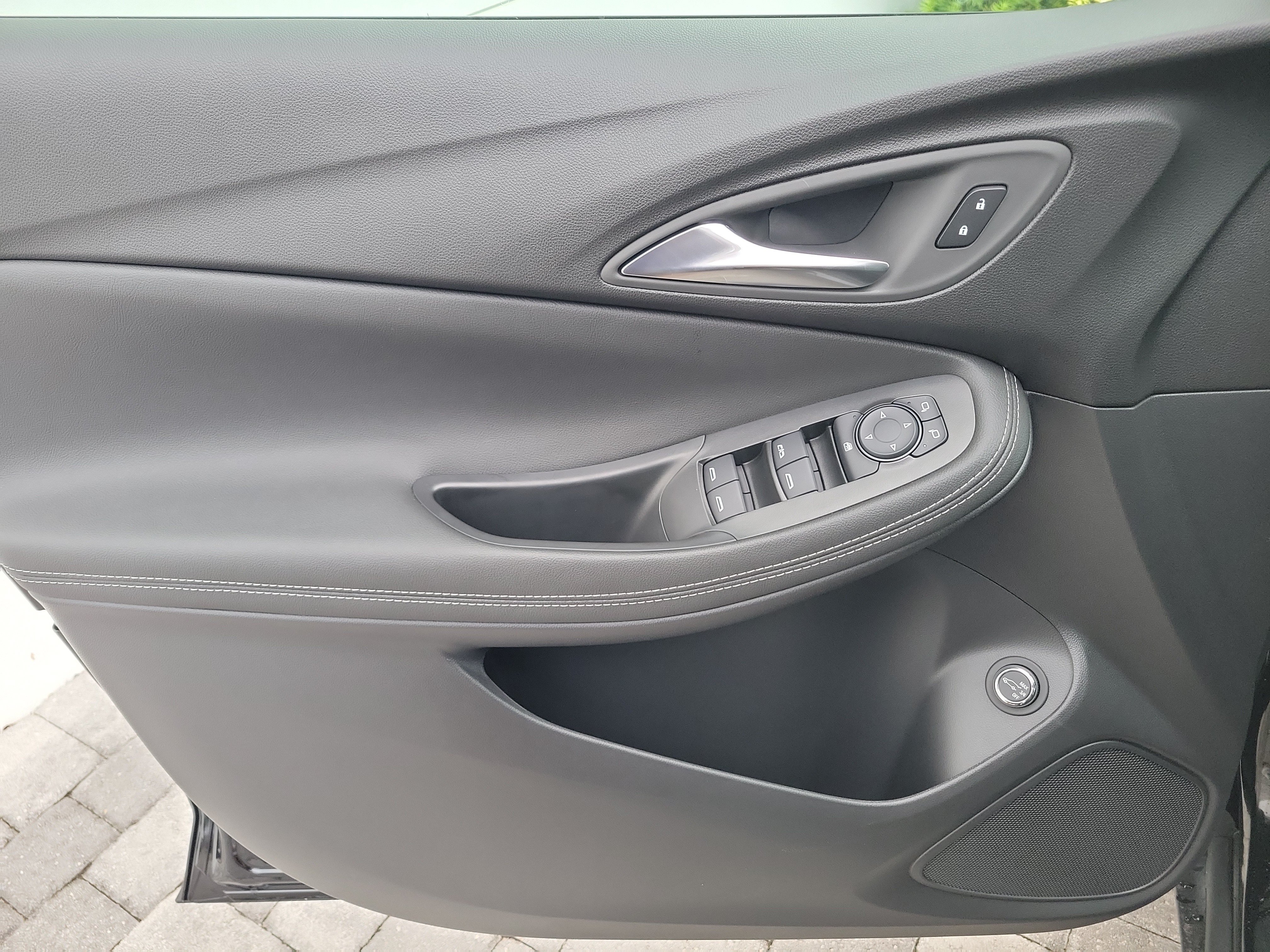 New 2026 Buick Encore GX Preferred w/ Comfort Package FWD image 18
