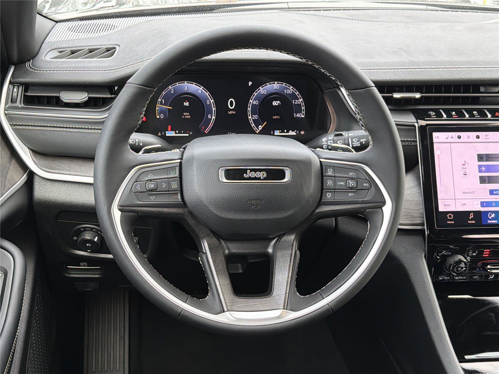 New 2025 Jeep Grand Cherokee Limited image 25