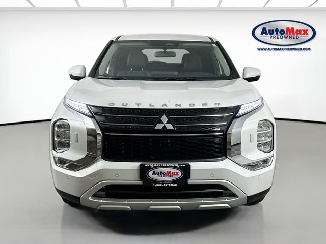 Used 2023 Mitsubishi Outlander SE AWD/4WD image 6