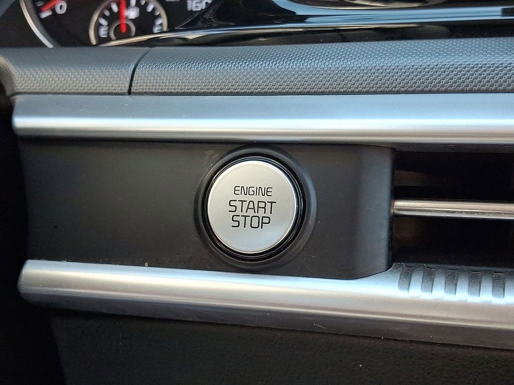 Used 2021 Kia K5 LXS image 22