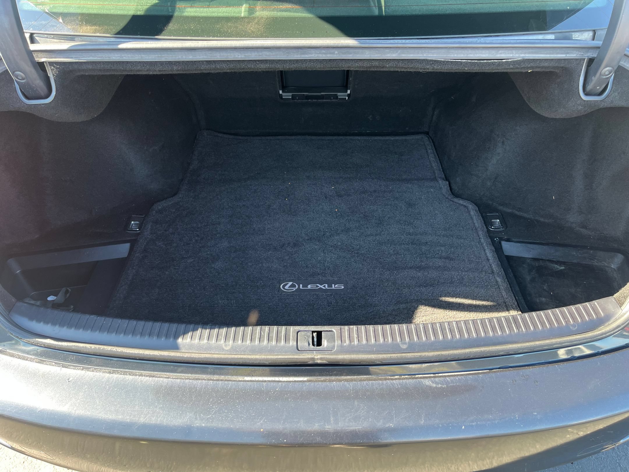 Used 2009 Lexus IS 250 AWD image 26