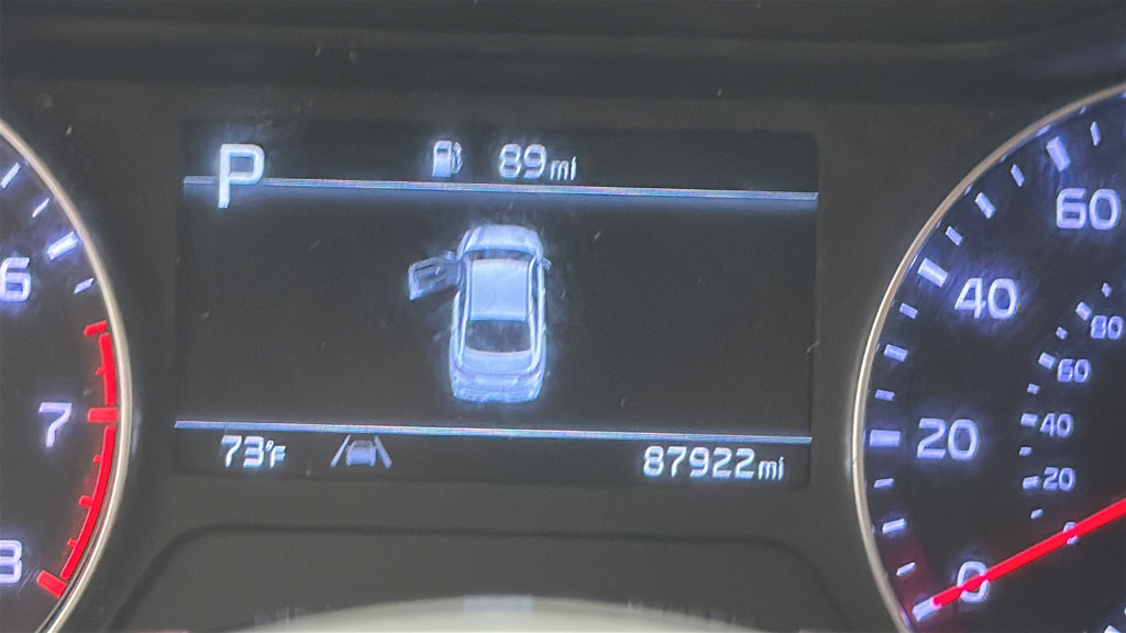 Used 2022 Kia Forte GT-Line w/ GT-Line Premium Package FWD image 16