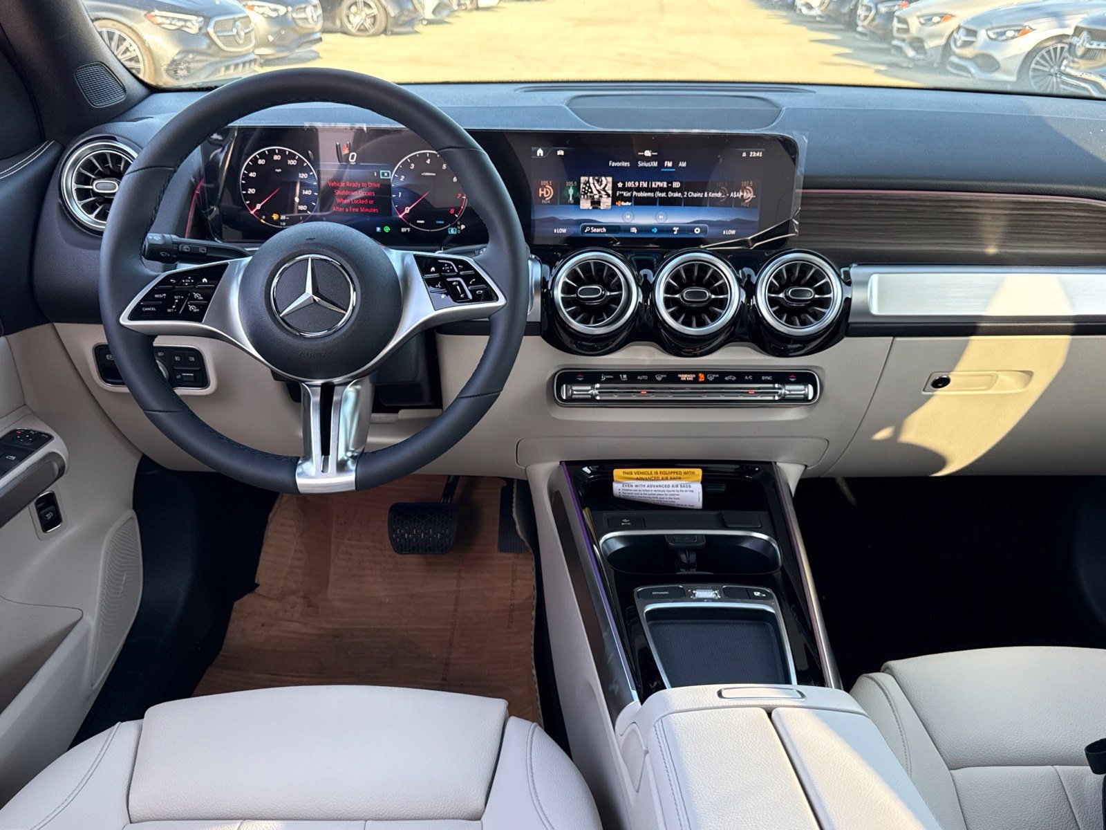 New 2026 Mercedes-Benz GLB 250 4MATIC image 27