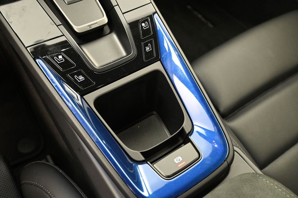 Certified 2024 Porsche 911 Carrera GTS RWD image 19