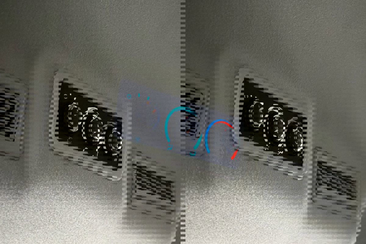 Used 2017 Chevrolet Express 2500 LS RWD image 43