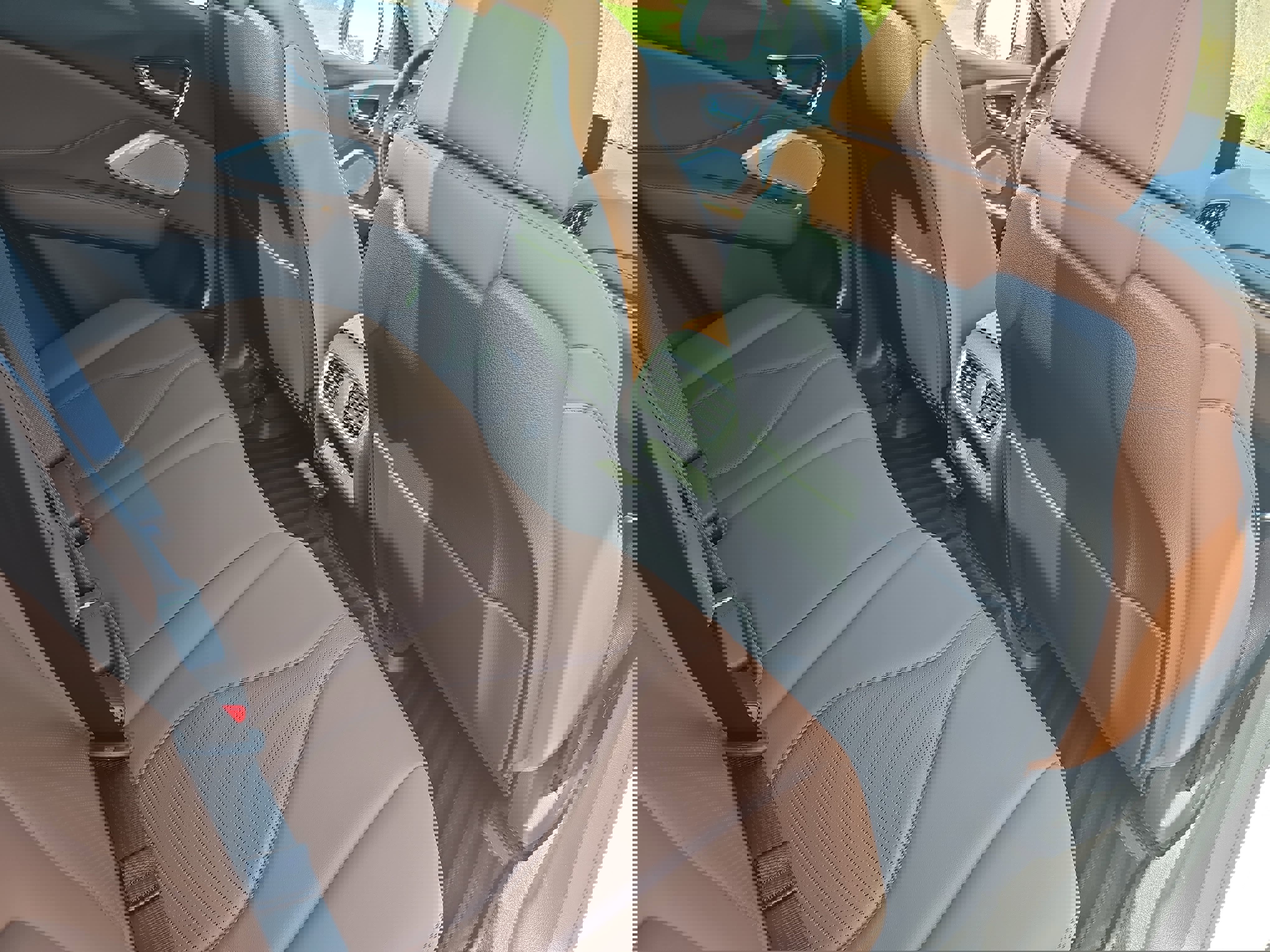 Used 2025 Acura RDX w/Technology Package image 11