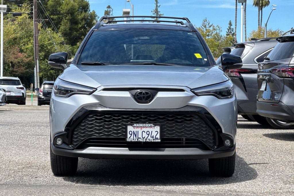Certified 2024 Toyota Corolla Cross AWD Hybrid w/ Convenience Package image 8