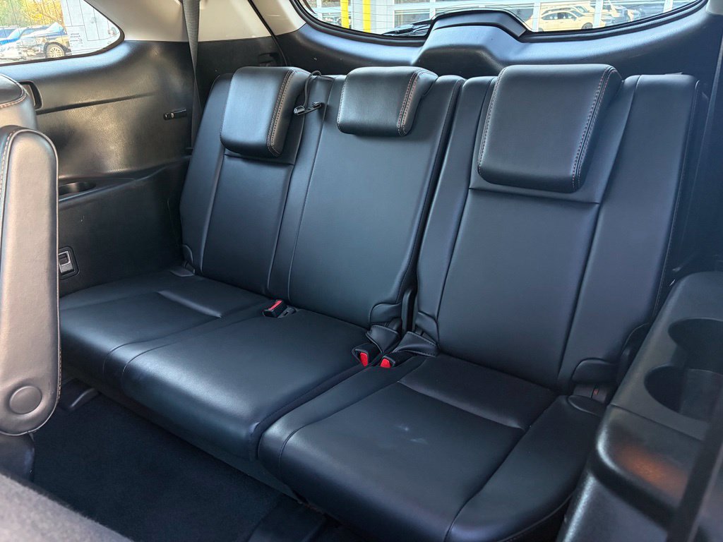 Used 2018 Toyota Highlander XLE w/ Protection Package #3 AWD/4WD image 26