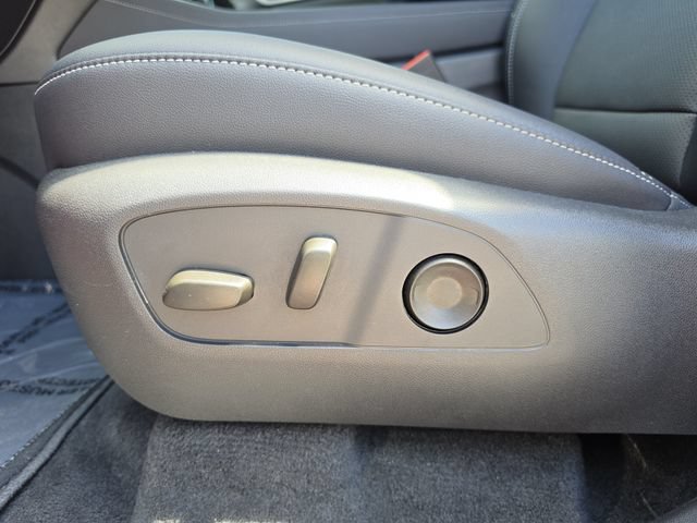 New 2026 Chevrolet Traverse LT w/ Enhanced Driving Package FWD image 22