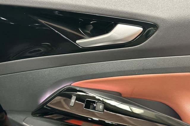 Used 2022 Volkswagen ID.4 Pro S w/ Gradient Package image 21