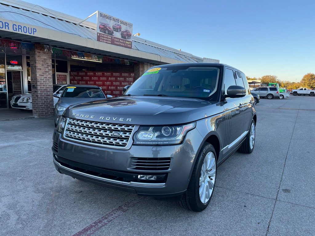 Used 2015 Land Rover Range Rover Supercharged image 1