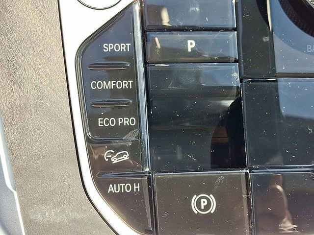 Certified 2026 BMW X7 xDrive40i AWD/4WD image 19