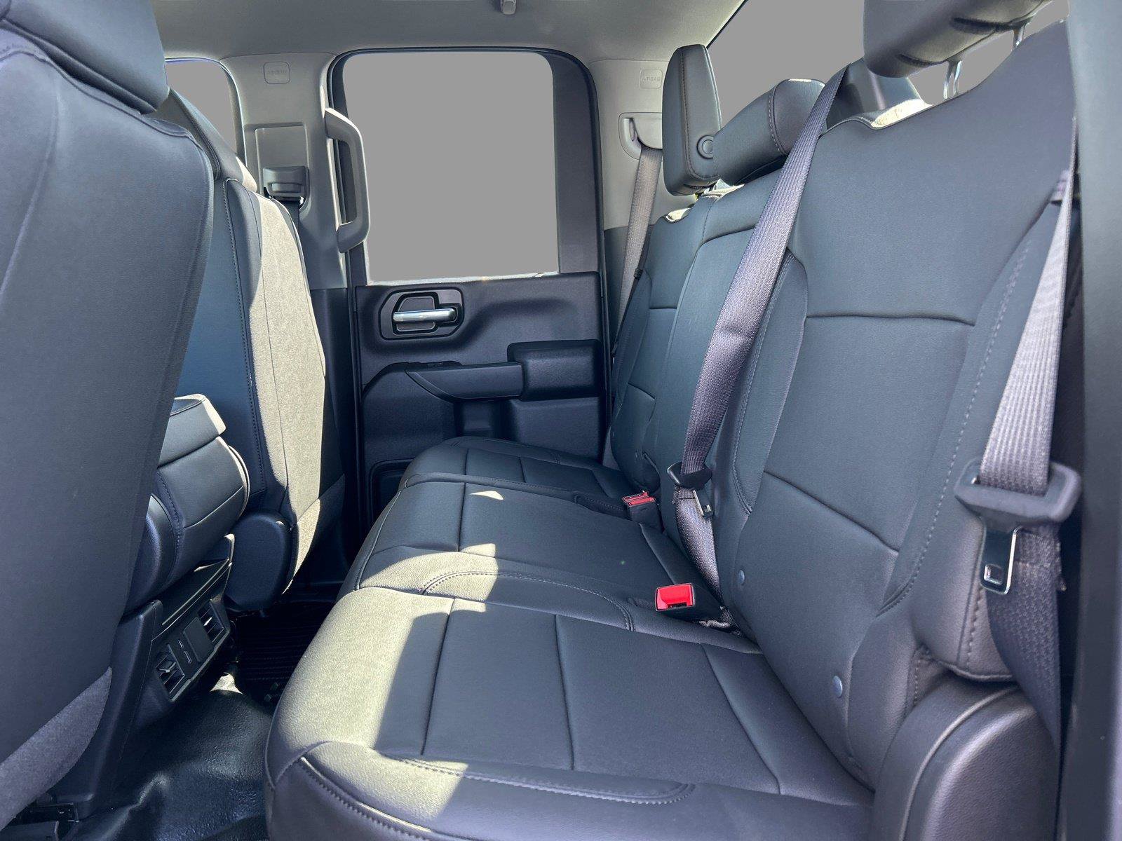 New 2026 GMC Sierra 2500 Pro w/ Convenience Package AWD/4WD image 34